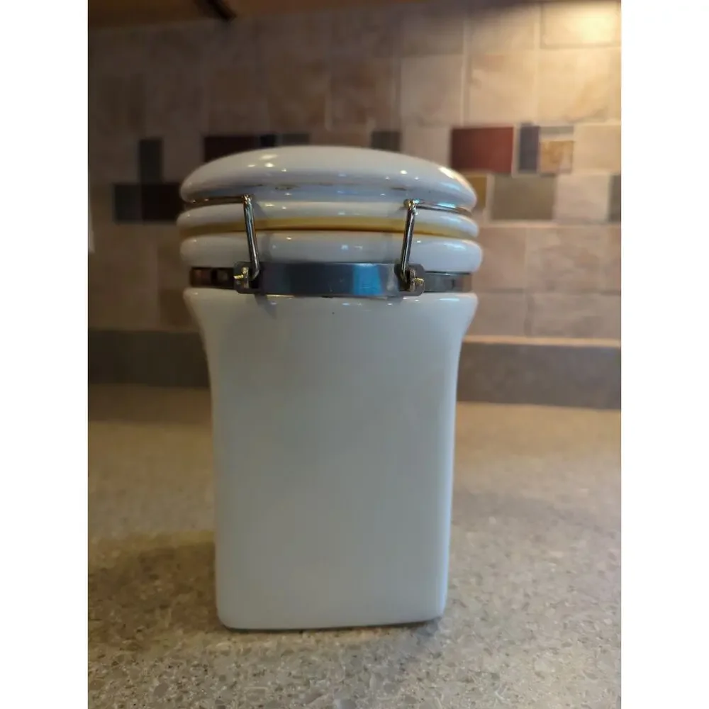 Gevalia Kaffe White & Gold Coffee Tea Ceramic Canister Airtight Hinge Lock 7.5